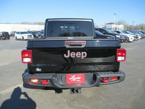Used 2023 Jeep Gladiator Rubicon w/ Trailer Tow Package image 6