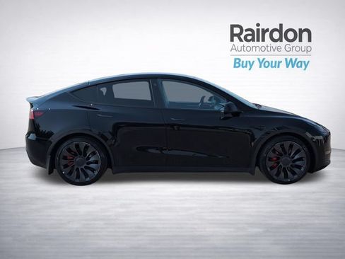 Used 2023 Tesla Model Y Long Range AWD/4WD image 8