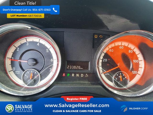 Used 2017 Dodge Grand Caravan SXT FWD image 12