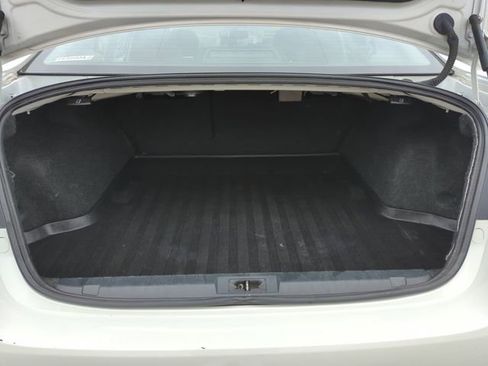 Used 2017 Subaru Legacy 3.6R Limited image 28