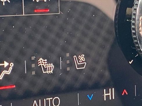 New 2026 GMC Acadia Denali image 17