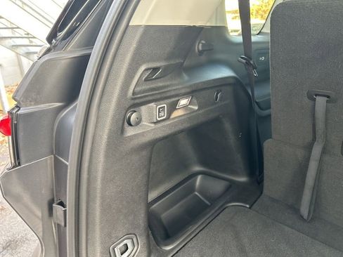 Used 2022 Jeep Grand Cherokee L Laredo w/ Luxury Tech Group I image 39