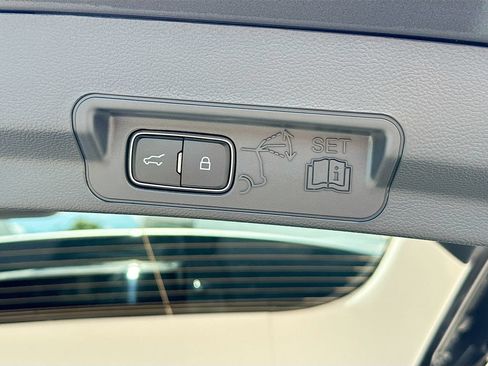 New 2026 Ford Explorer Active w/ Active Comfort Package RWD image 29