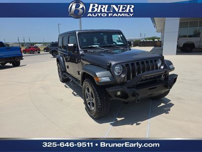 Used 2018 Jeep Wrangler Unlimited Sport S