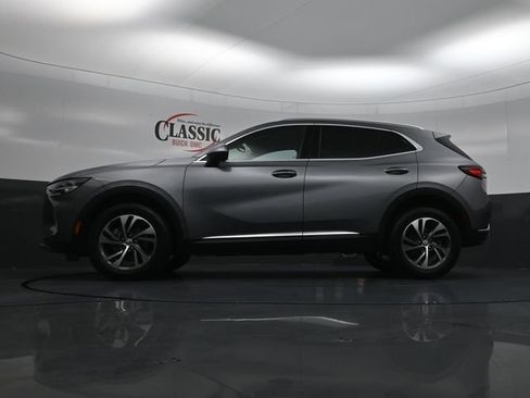 Used 2022 Buick Envision Essence w/ Safety Package FWD image 25