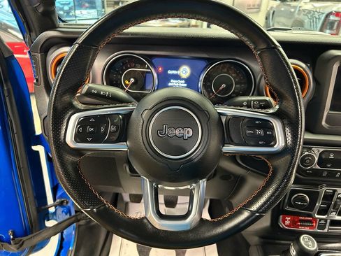 Used 2021 Jeep Gladiator Mojave AWD/4WD image 10