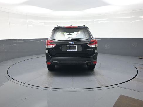 Used 2019 Subaru Forester w/ Alloy Wheel Package AWD/4WD image 4