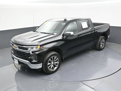 Used 2023 Chevrolet Silverado 1500 LT AWD/4WD image 69
