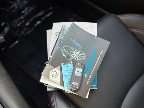 Used 2014 MAZDA MAZDA3 s Touring image 21