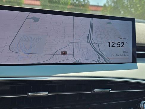 New 2026 Genesis GV70 2.5T Advanced image 28