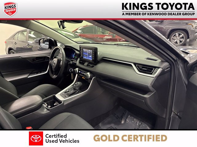 Certified 2021 Toyota RAV4 LE AWD/4WD image 11