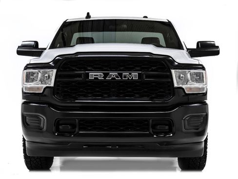 Used 2022 RAM 2500 Tradesman RWD image 7