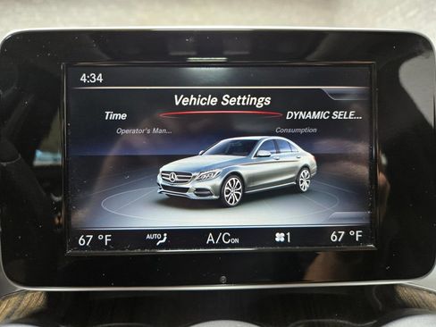 Used 2017 Mercedes-Benz C 300 4MATIC Sedan image 23