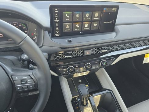 New 2025 Honda Accord EX-L image 28