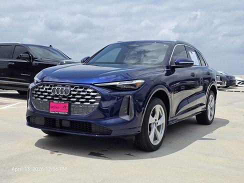 Used 2025 Audi Q5 Premium Plus AWD/4WD image 3