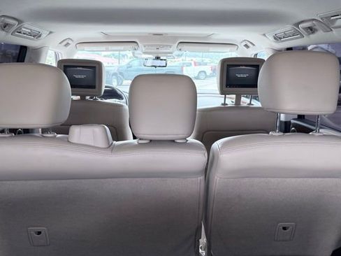 Used 2020 Nissan Armada Platinum image 10