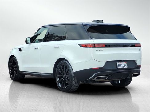 Used 2023 Land Rover Range Rover Sport SE image 6