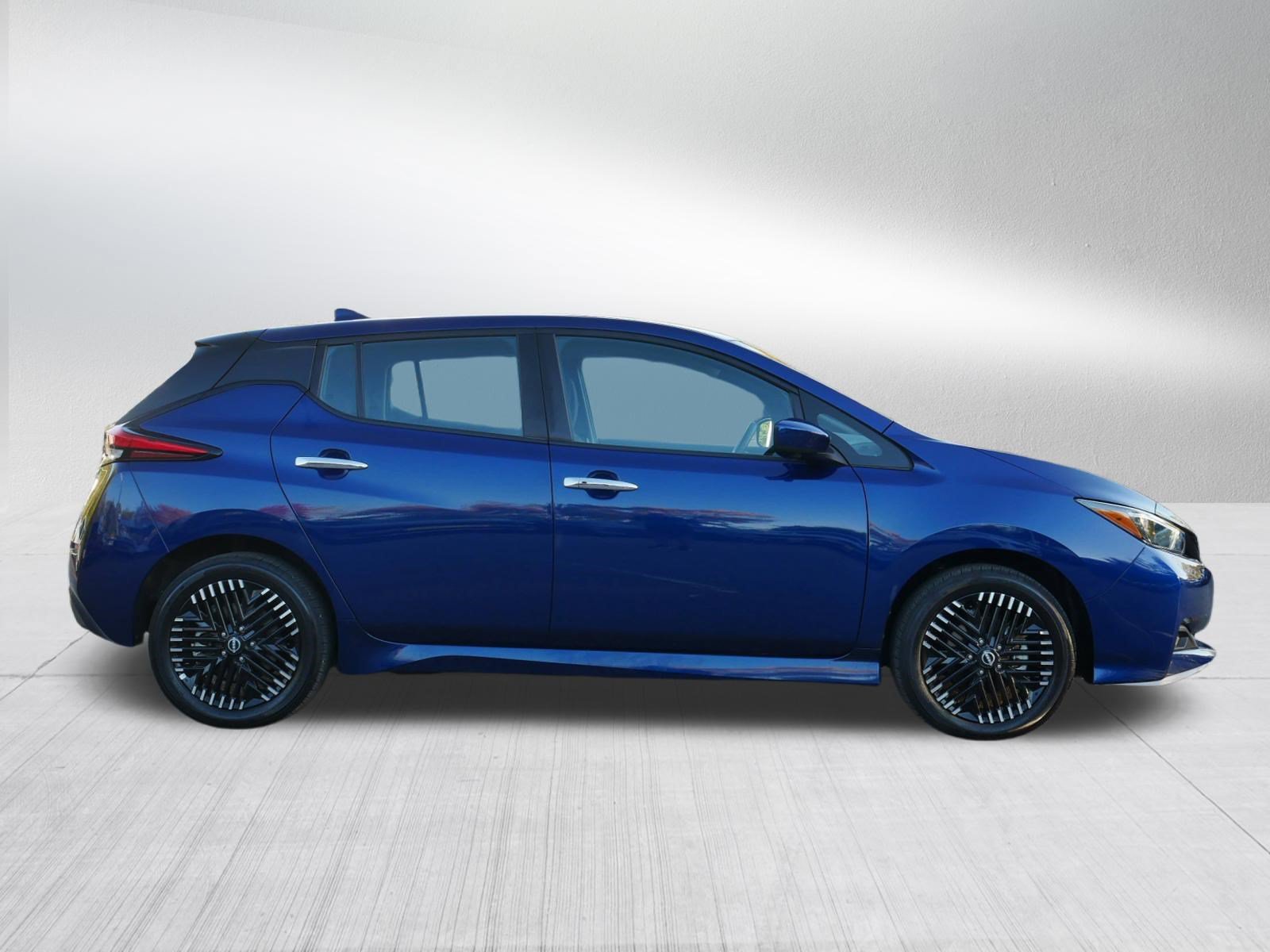 Certified 2025 Nissan Leaf SV Plus FWD image 8