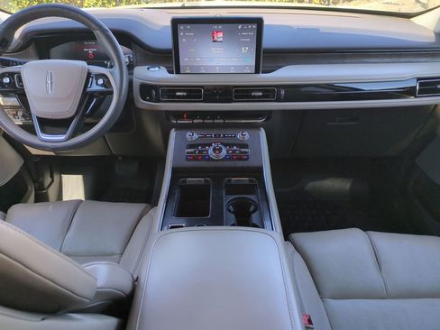 Used 2022 Lincoln Aviator Reserve w/ Equipment Group 201A image 14