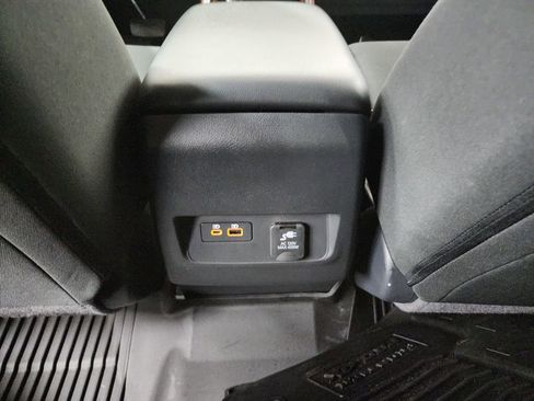 Used 2025 Nissan Frontier PRO-4X w/ Pro Convenience Package image 25