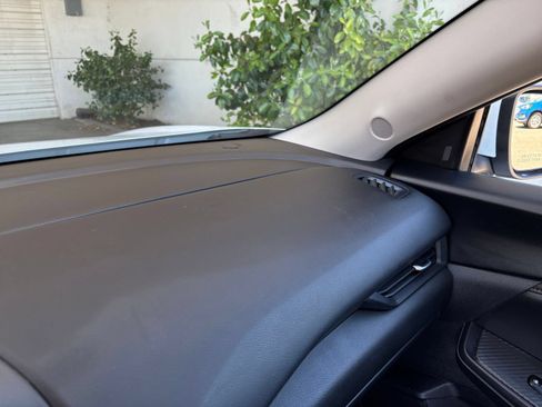 Used 2025 Nissan Sentra S FWD image 33
