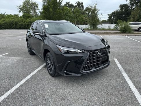 Used 2025 Lexus NX 250 FWD w/ Accessory Package (Z1) image 16