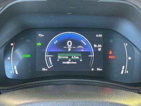 Certified 2025 Toyota Grand Highlander LE image 32