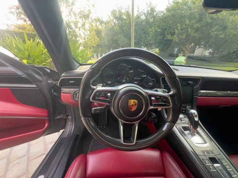Used 2019 Porsche 911 Targa 4 GTS AWD/4WD image 20