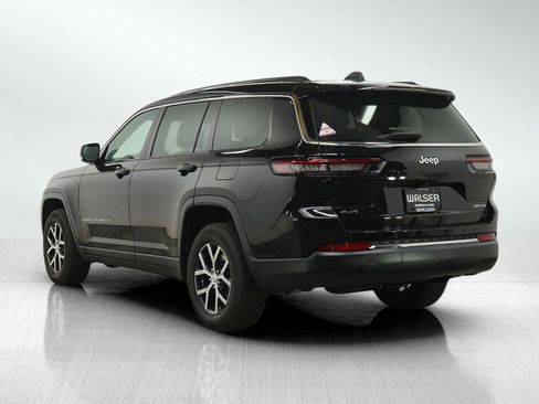 Used 2024 Jeep Grand Cherokee L Limited AWD/4WD image 3