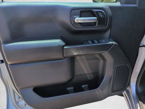 Used 2025 Chevrolet Silverado 1500 Custom Trail Boss w/ Turbomax Blackout Package AWD/4WD image 11
