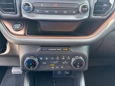 Certified 2022 Ford Bronco Sport Outer Banks w/ Tech Package AWD/4WD image 27