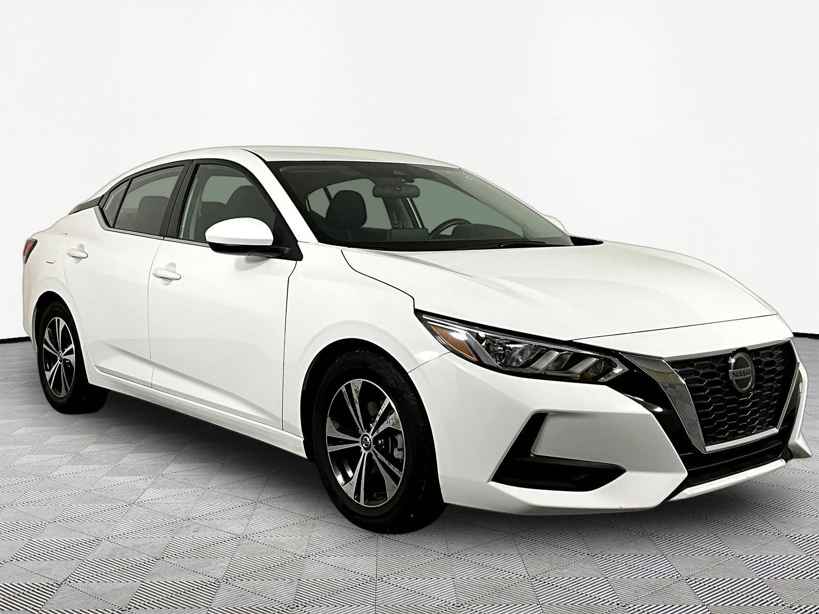 Used 2023 Nissan Sentra SV w/ All-Weather Package FWD image 3