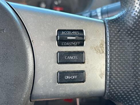 Used 2014 Nissan Frontier SV RWD image 30
