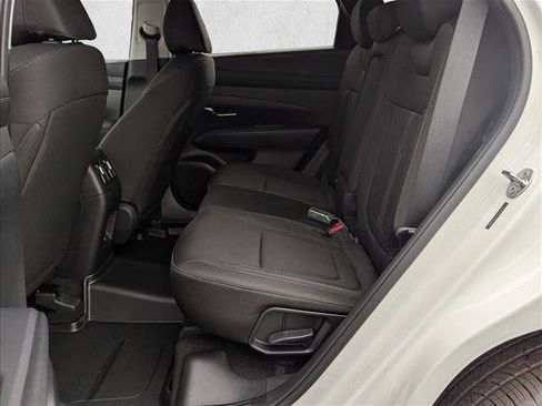 Used 2025 Hyundai Tucson SEL FWD image 14