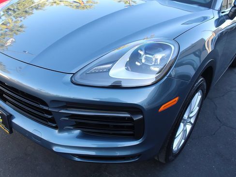 Used 2019 Porsche Cayenne AWD/4WD image 10