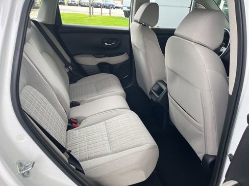 Used 2023 Honda HR-V LX image 14
