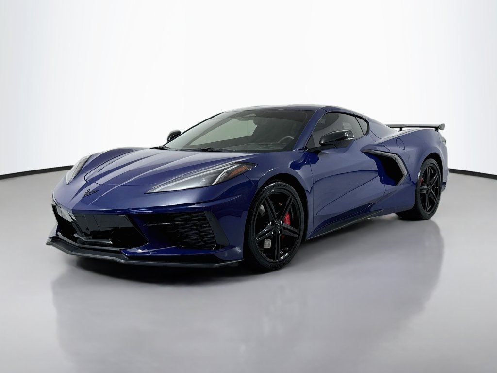 Used 2026 Chevrolet Corvette Stingray Coupe w/ Z51 Performance Package RWD image 3