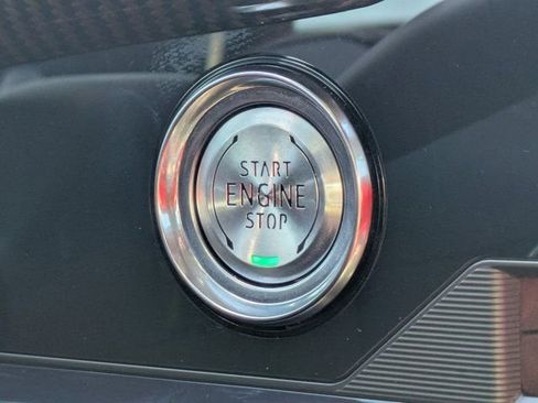 Used 2024 Chevrolet Corvette Stingray w/ Z51 Performance Package image 20