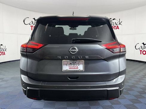 Used 2025 Nissan Rogue SV FWD image 7