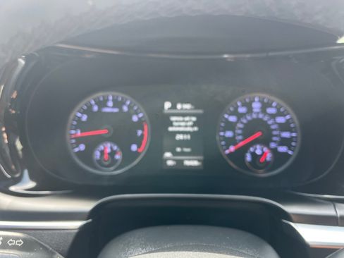 Used 2023 Kia K5 GT FWD image 14