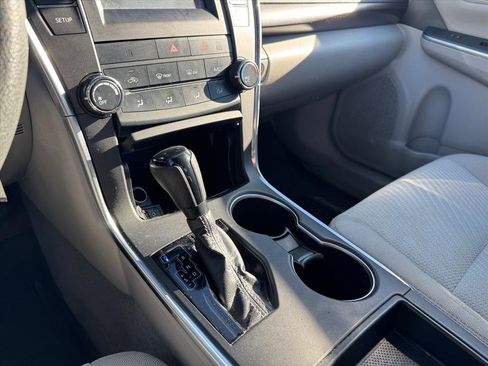 Used 2017 Toyota Camry LE image 20