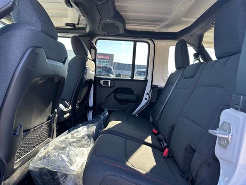 New 2026 Jeep Wrangler Unlimited Rubicon AWD/4WD image 12