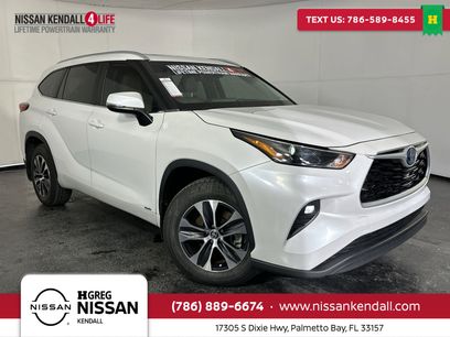 Used 2023 Toyota Highlander XLE