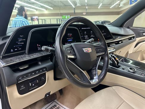 Used 2021 Cadillac Escalade Premium Luxury w/ Driver Assist Tech Package image 21