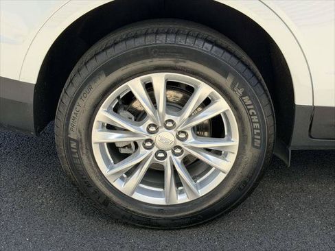 Used 2022 Cadillac XT5 Luxury AWD/4WD image 8