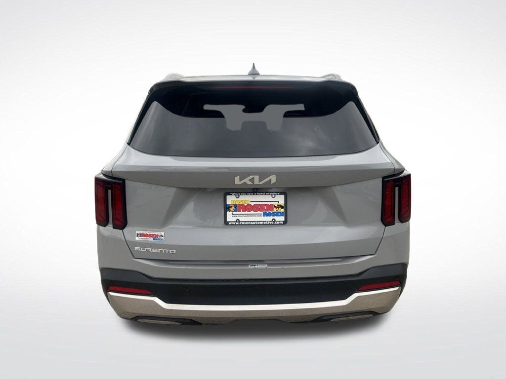 Certified 2024 Kia Sorento S w/ Panoramic Sunroof Package FWD image 40
