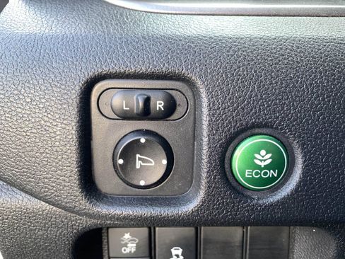 Used 2019 Honda Pilot EX-L image 14