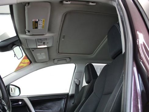 Used 2018 Toyota RAV4 XLE w/ Plus Extra Value Package image 20