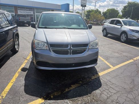 Used 2014 Dodge Grand Caravan American Value Package FWD image 5