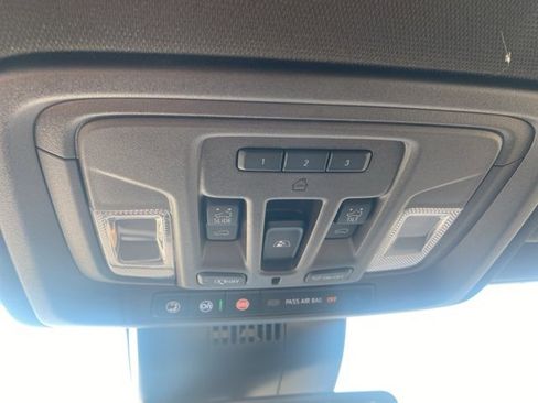 New 2026 GMC Sierra 1500 SLT w/ SLT Premium Plus Package image 25